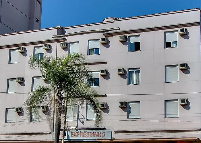 Hotel Expressinho Aeroporto 3*