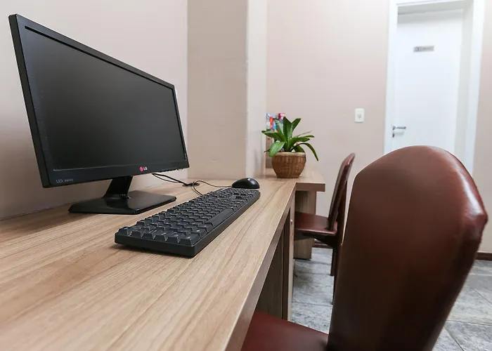 Hotel Expressinho Aeroporto 3*