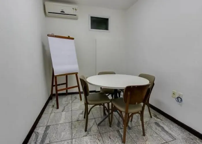 Hotel Expressinho Aeroporto 3*